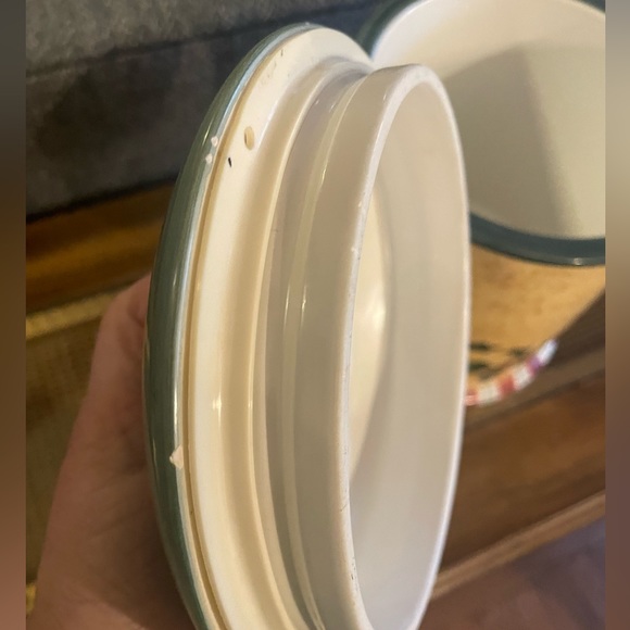 Lenox Winter Greetings cookie jar - Picture 9 of 14